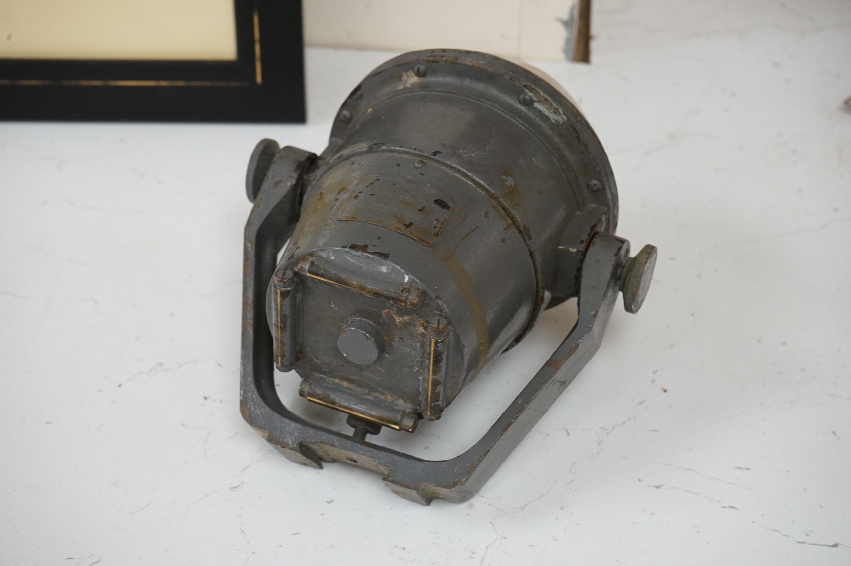 A mid-20th century brass marine binnacle compass, Sestrel, by Henry Browne & Son Ltd, 15cm deep